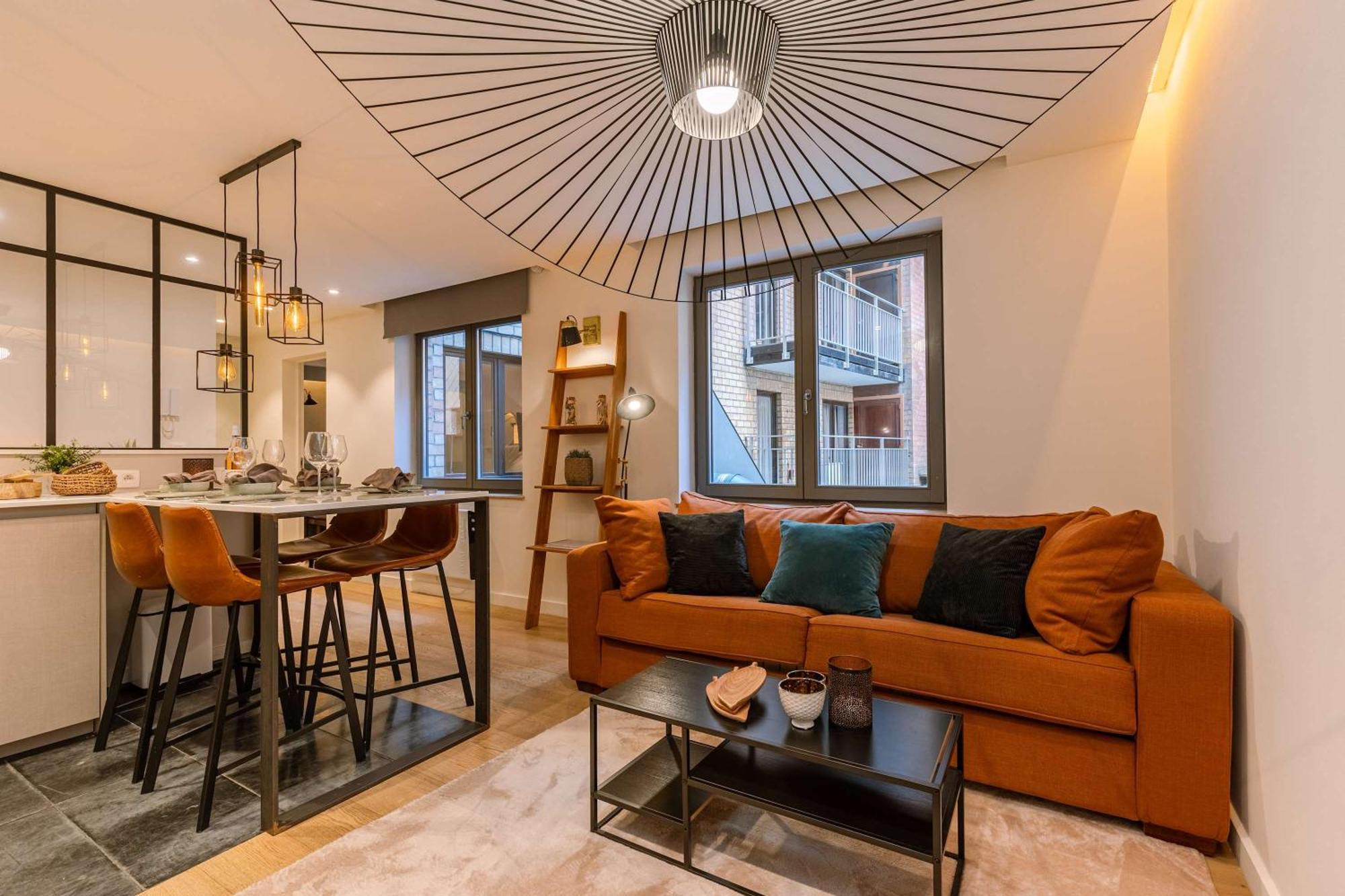 Apartment Stylish 50 Meters From The *